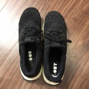 SALE men's Adidas Ultraboost sz 10.5